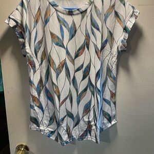 NWOT Multicolor Leaf Pattern Women's Top
